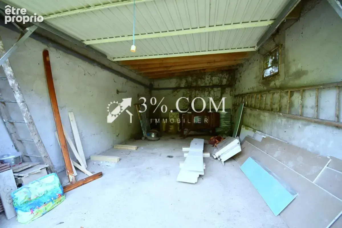 Découvrez cette Maison Familiale avec Garage & Jardin à Alla - photo 15