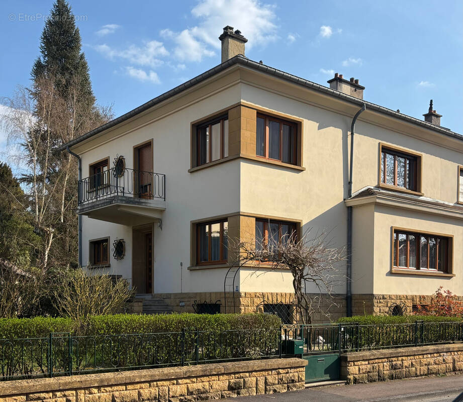 Maison à MONTIGNY-LES-METZ