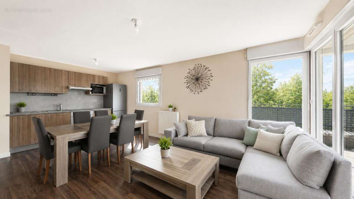 Appartement à CHENNEVIERES-SUR-MARNE