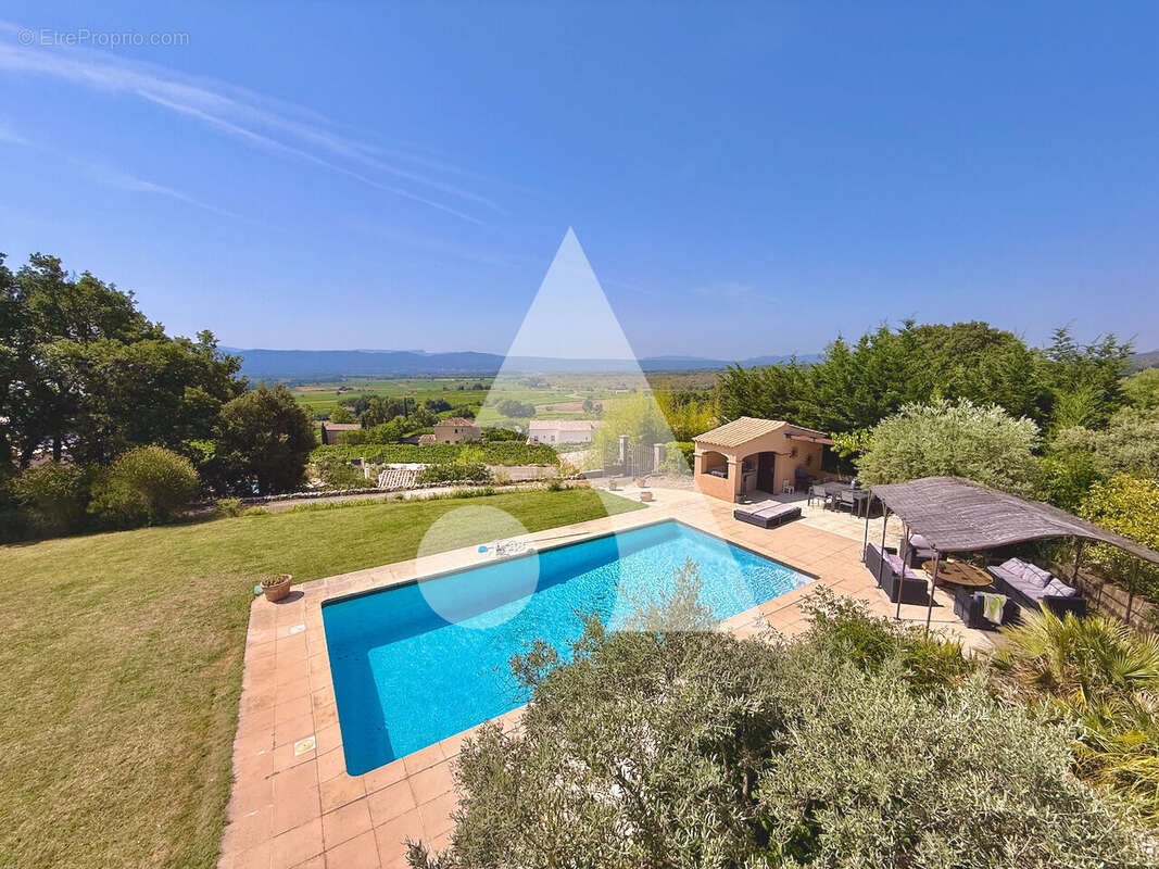 Maison à PUYLOUBIER