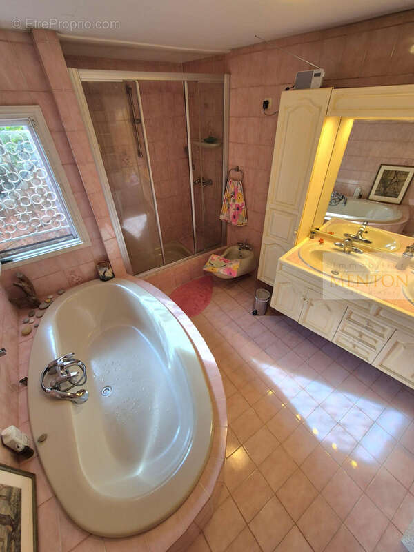 Maison à MENTON