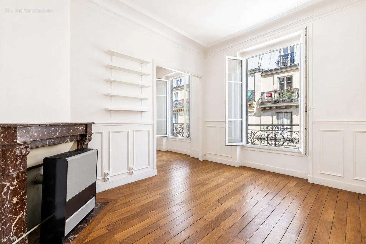 Charmant 3P de 47m² au cœur de Paris - photo 2