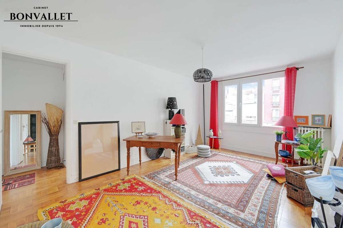 Appartement à PARIS-15E