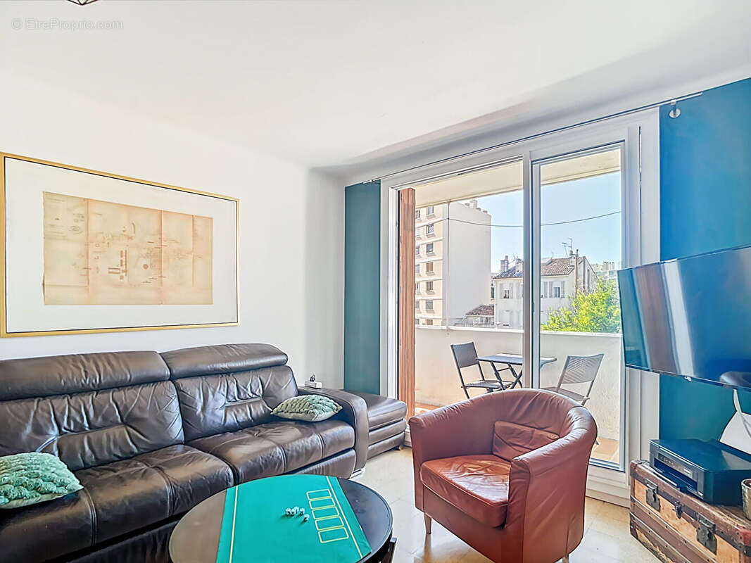 Appartement à MARSEILLE-10E