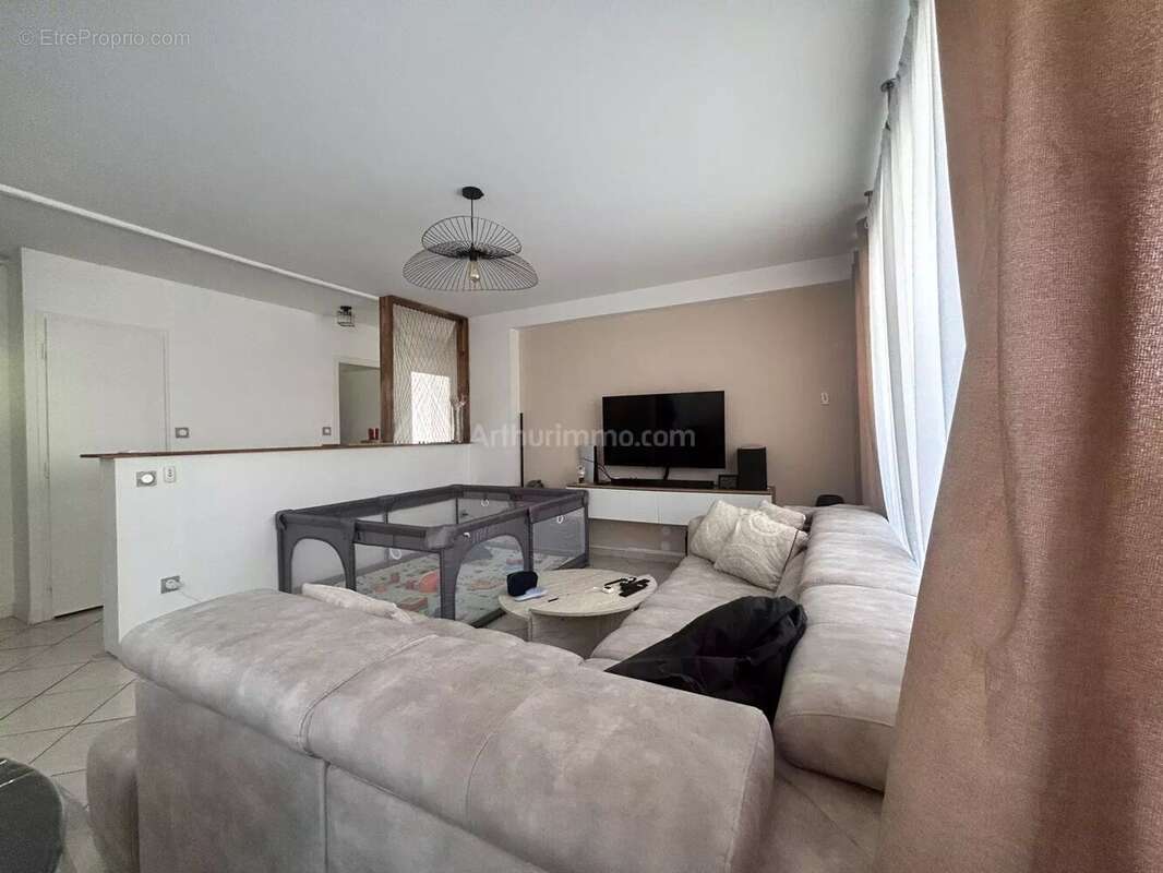 Appartement à ECHIROLLES