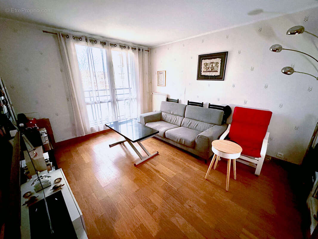 Appartement à YERRES