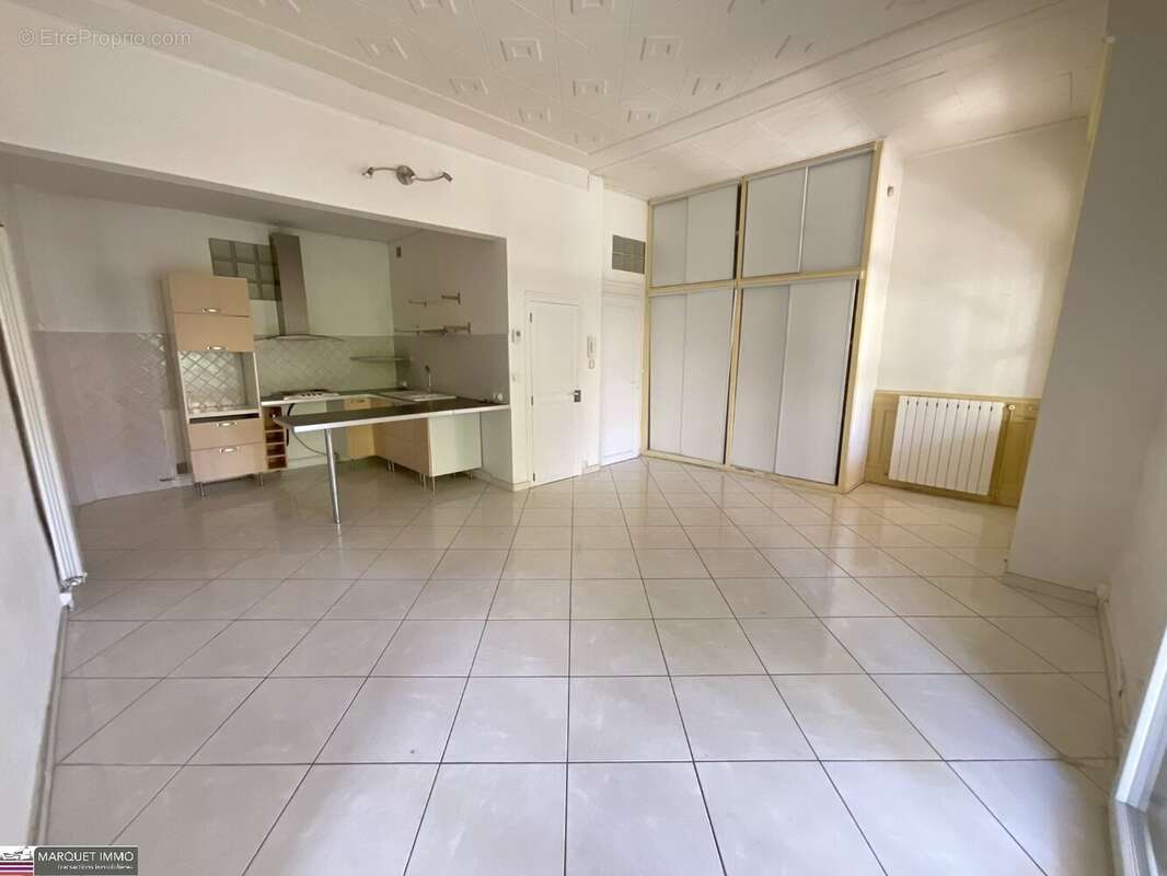 Appartement à BEZIERS