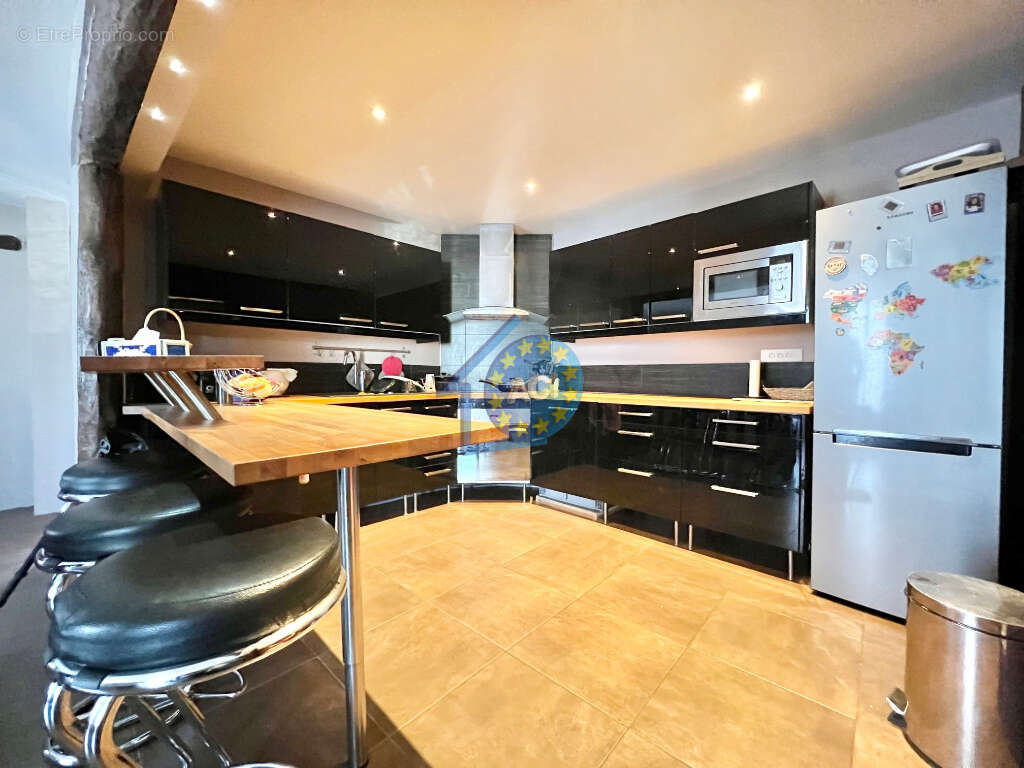 Appartement à MANTES-LA-JOLIE