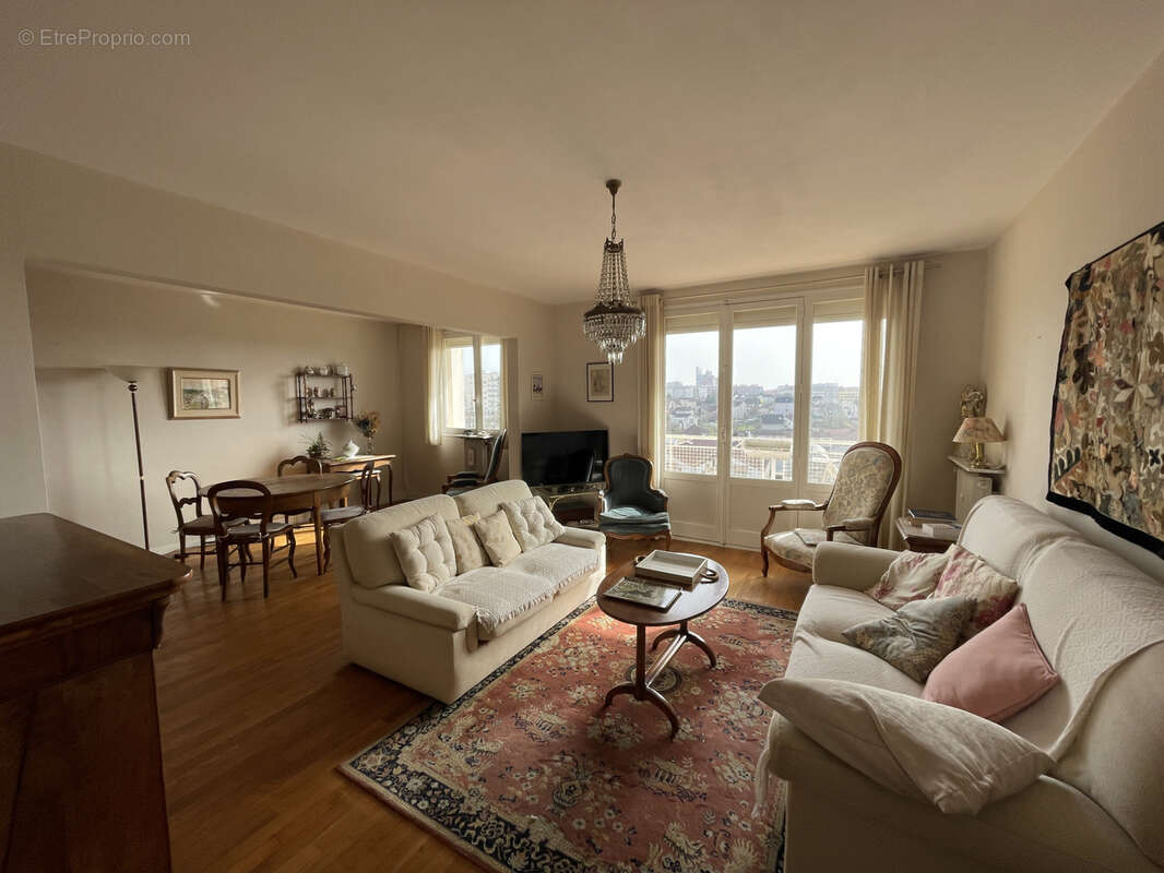 Appartement à SAINT-ANDRE-LES-VERGERS