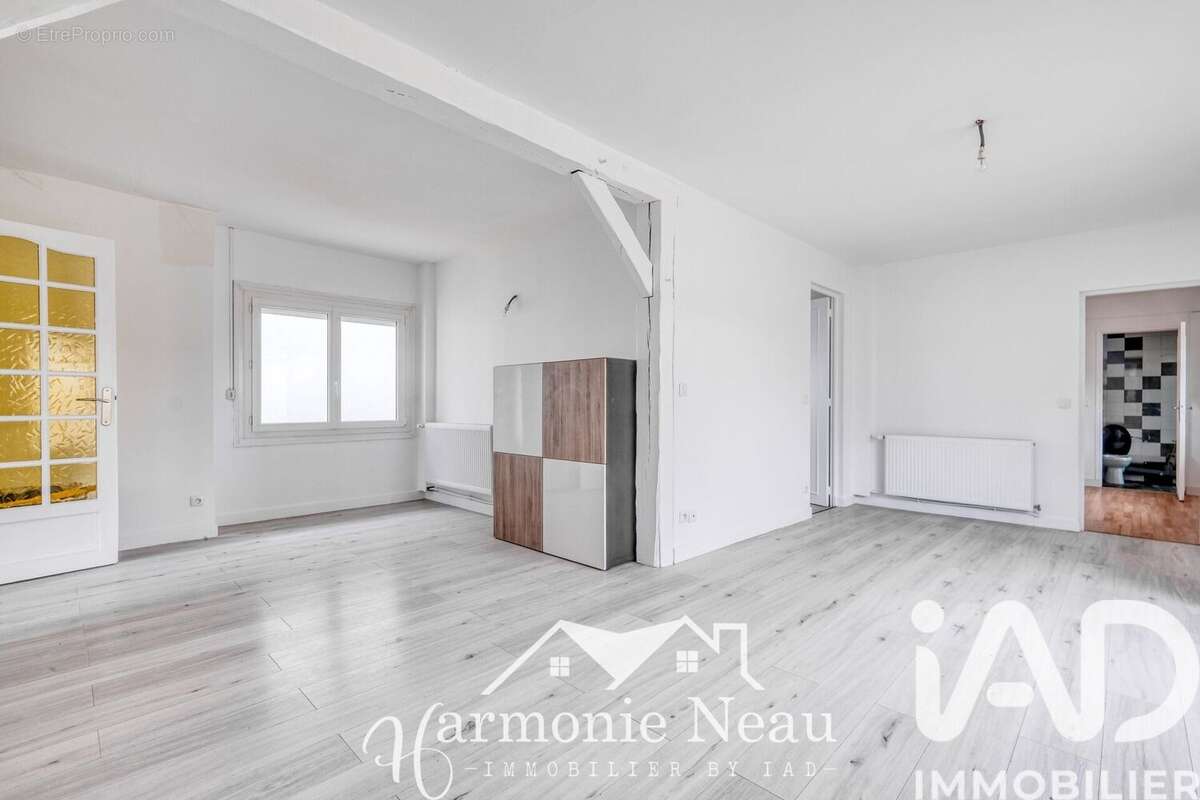 Photo 9 - Maison à VAUJOURS