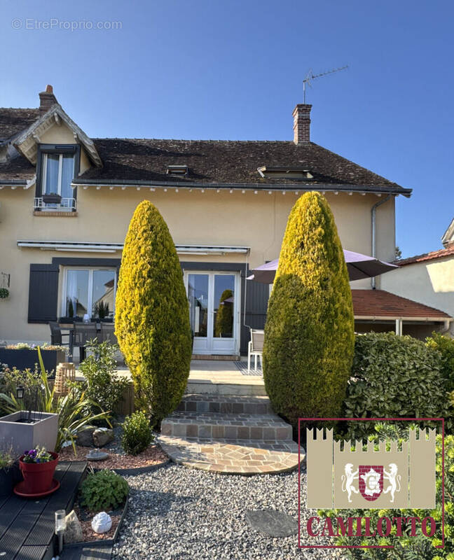 Maison à NOGENT-LE-ROI