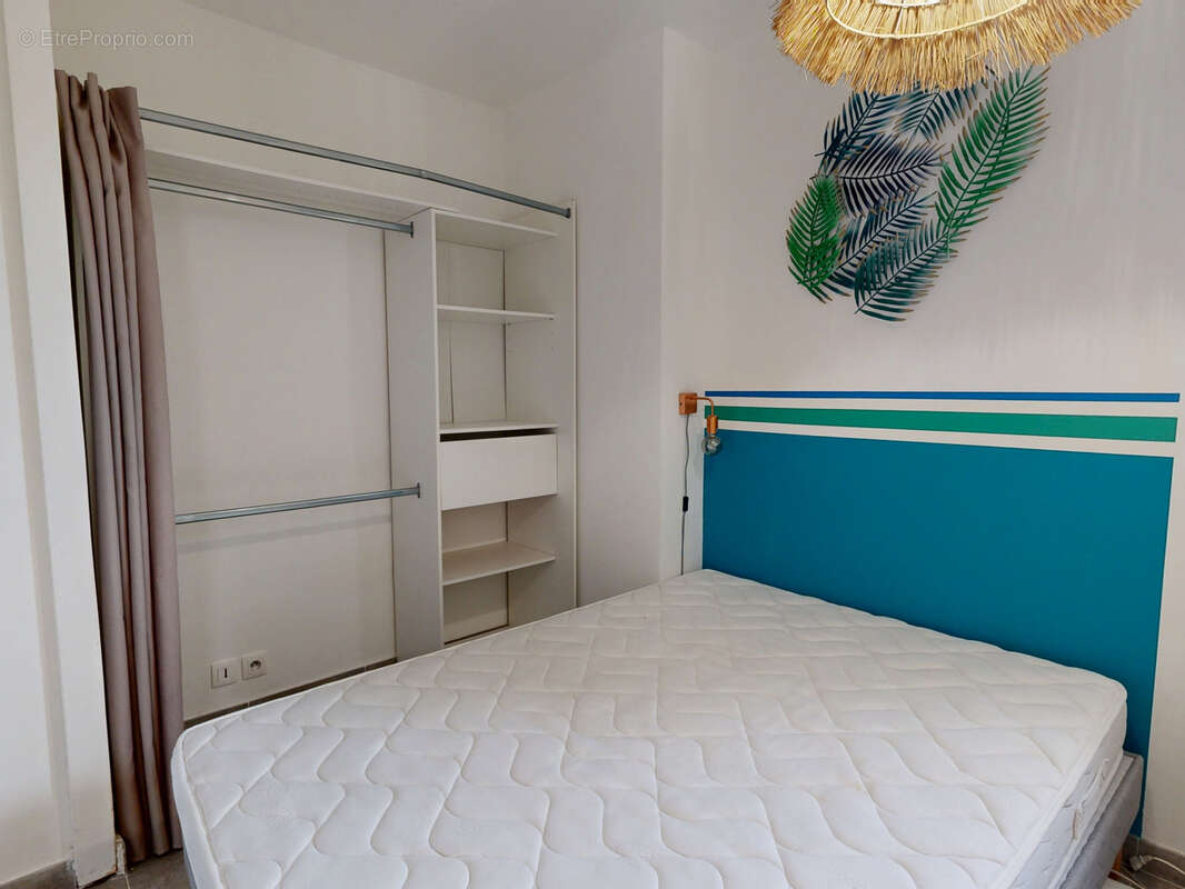 Appartement T2 rénové - BASTIA Centre ville - photo 4