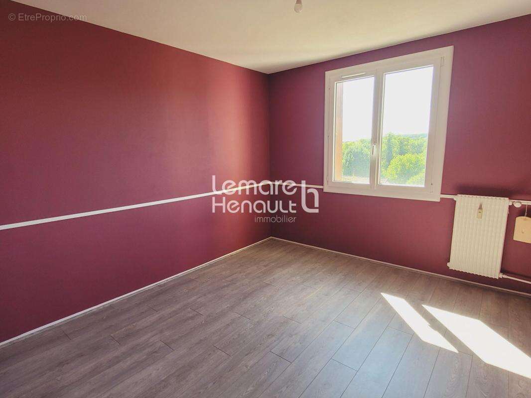 Vernouillet en Rés. F3 62 m² avec balcon, garage et cave - photo 4
