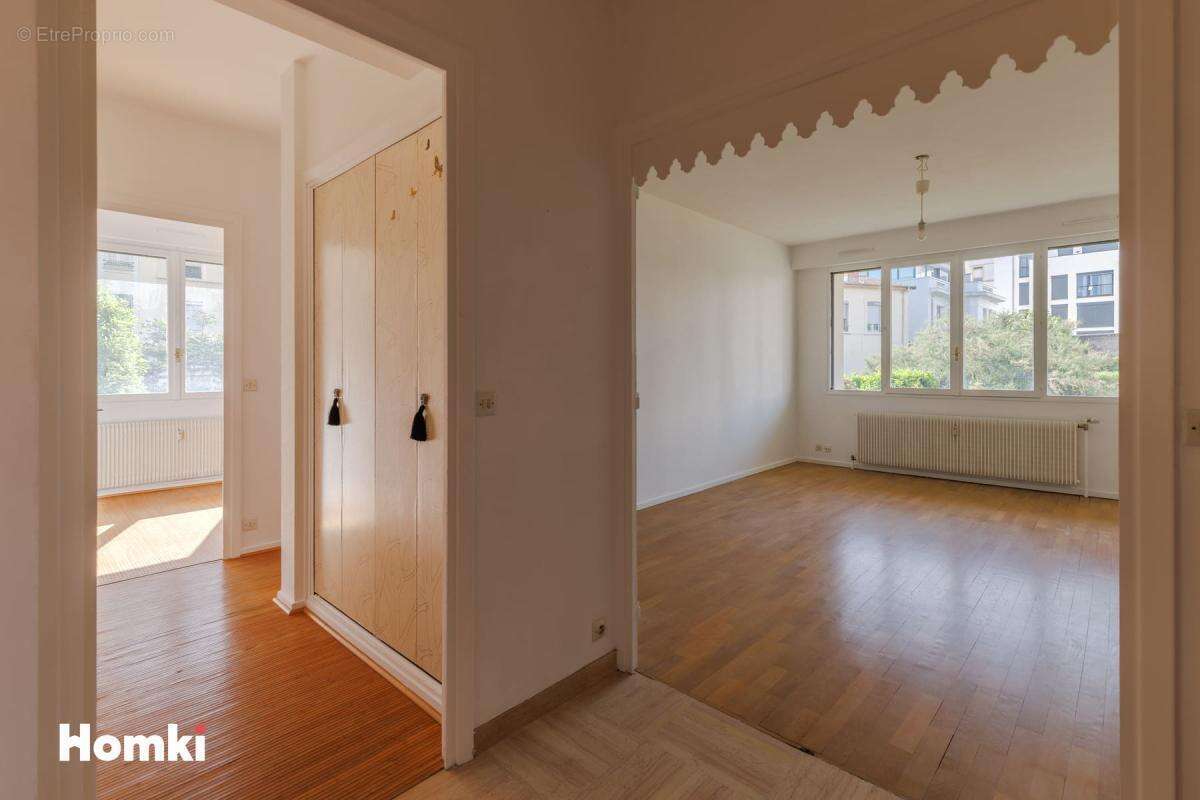 Appartement à LYON-6E