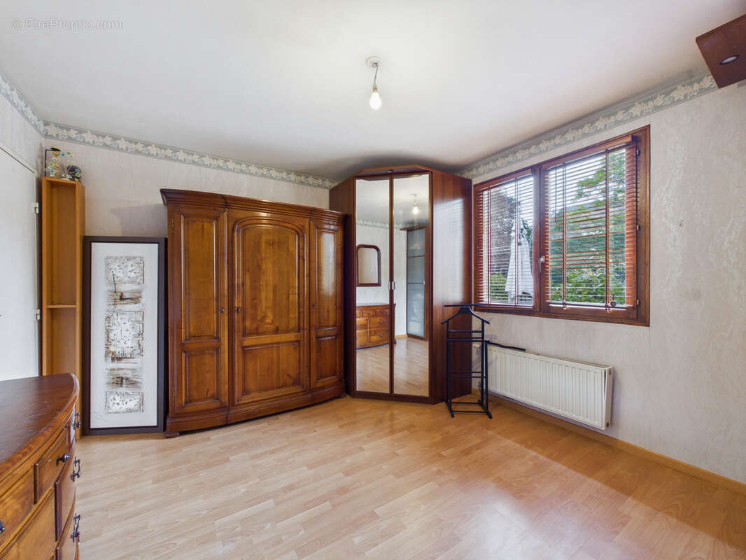 Maison Familiale à fort potentiel au coeur de MARLY - photo 9