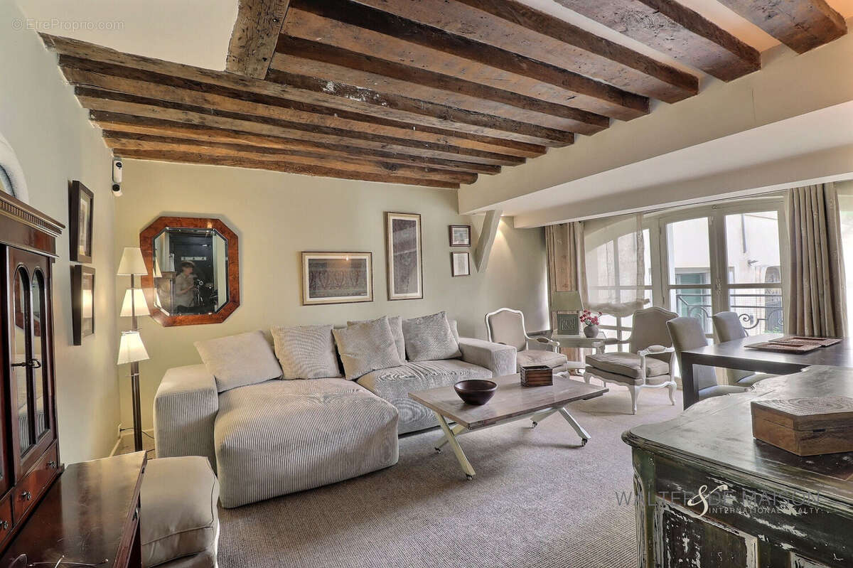 Appartement à PARIS-6E