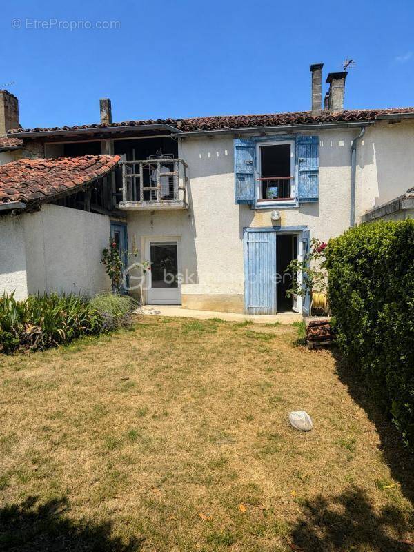 Maison à MIELAN