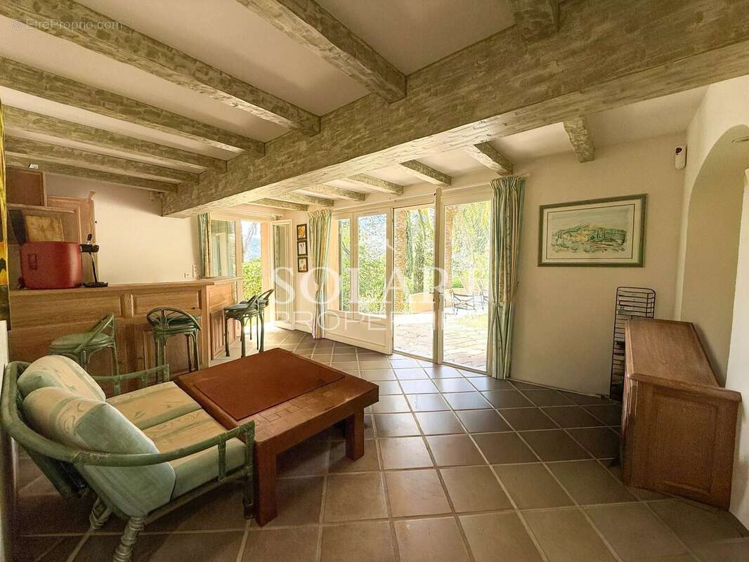 Maison à THEOULE-SUR-MER