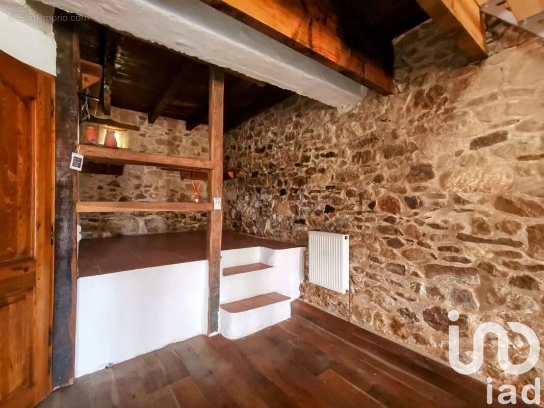 Photo 8 - Maison à VIAZAC