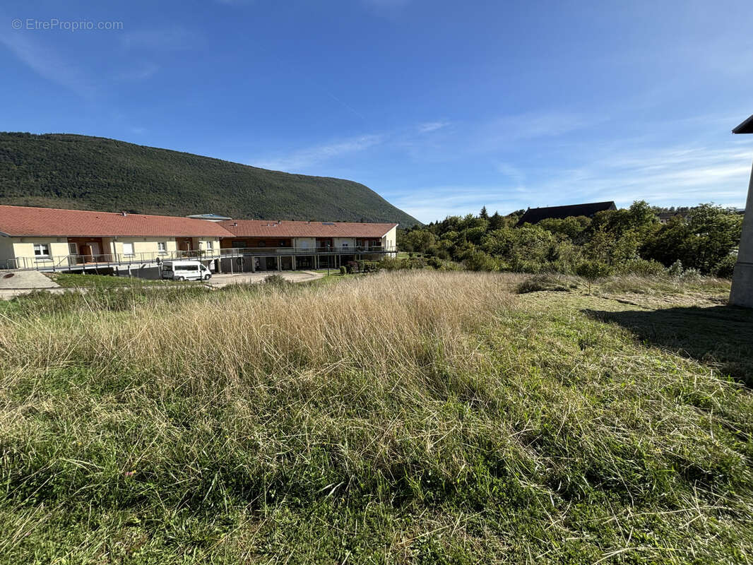 Terrain à CHAMPFROMIER