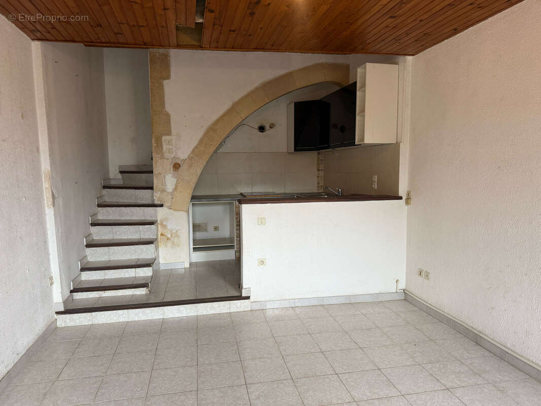 Maison à SAINT-GILLES