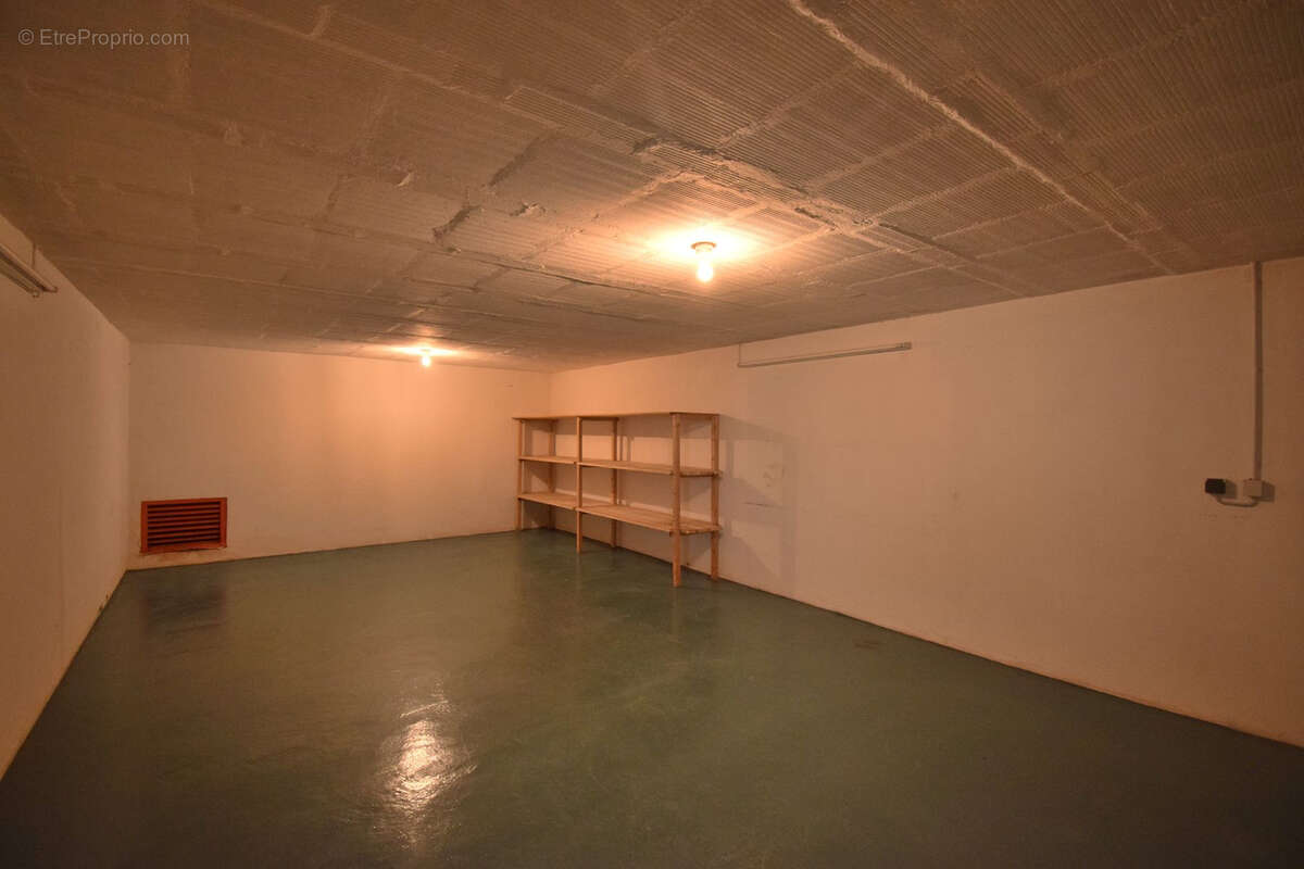 Maison d'habitation - photo 12