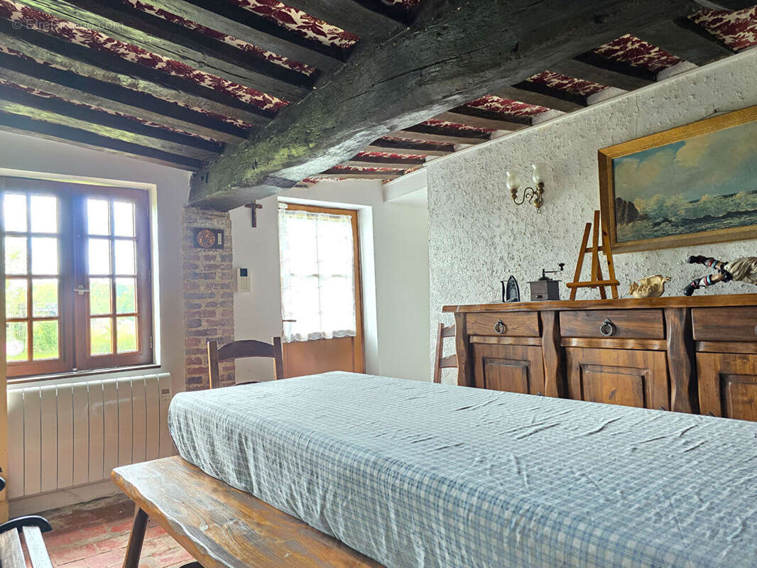 Maison à MOYAUX