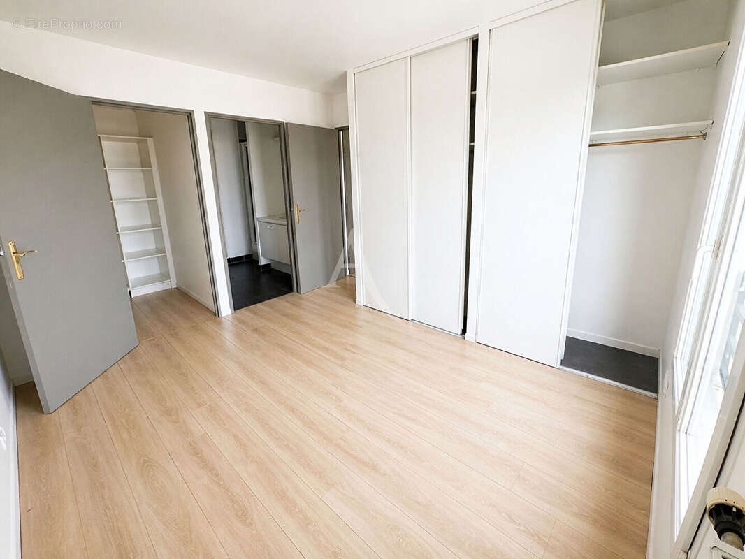 Appartement à CHAVILLE
