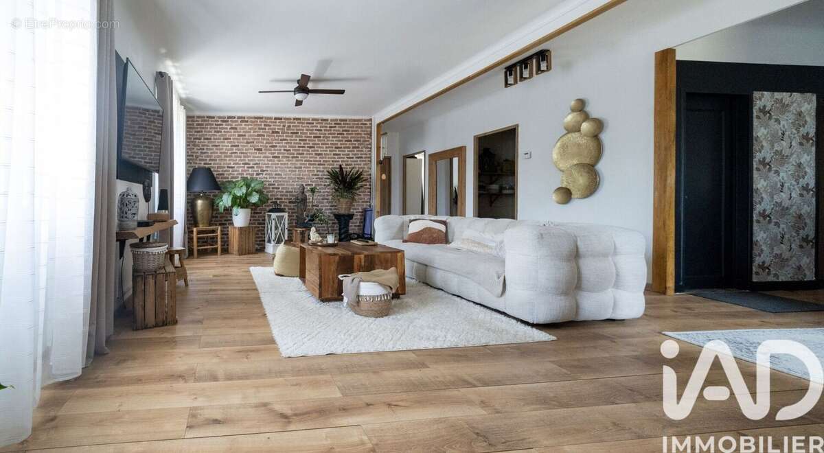 Maison 95 m² à Terrasson-Lavilledieu  - photo 2