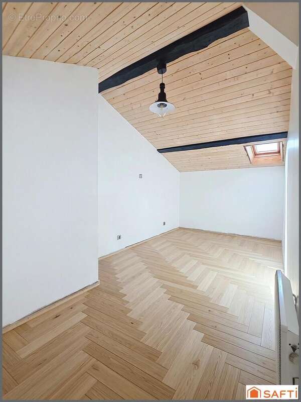 Maison 120 m² à Mortagne-Sur-Sevre  - photo 6
