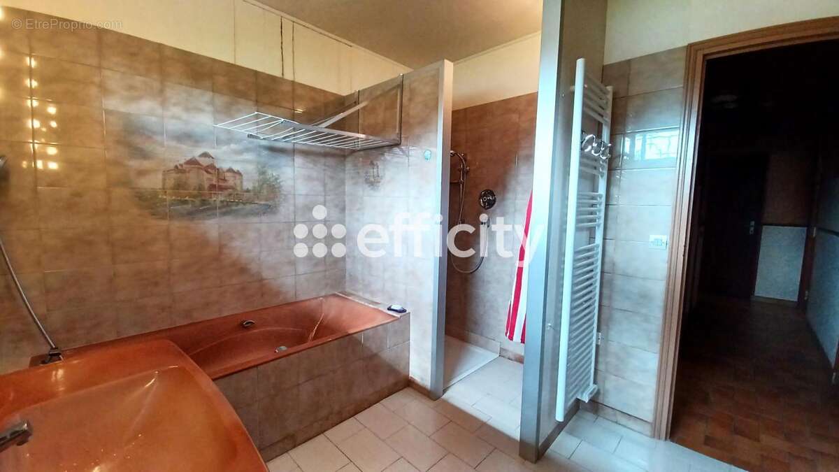 Maison 163 m² à Etrepagny  - photo 11
