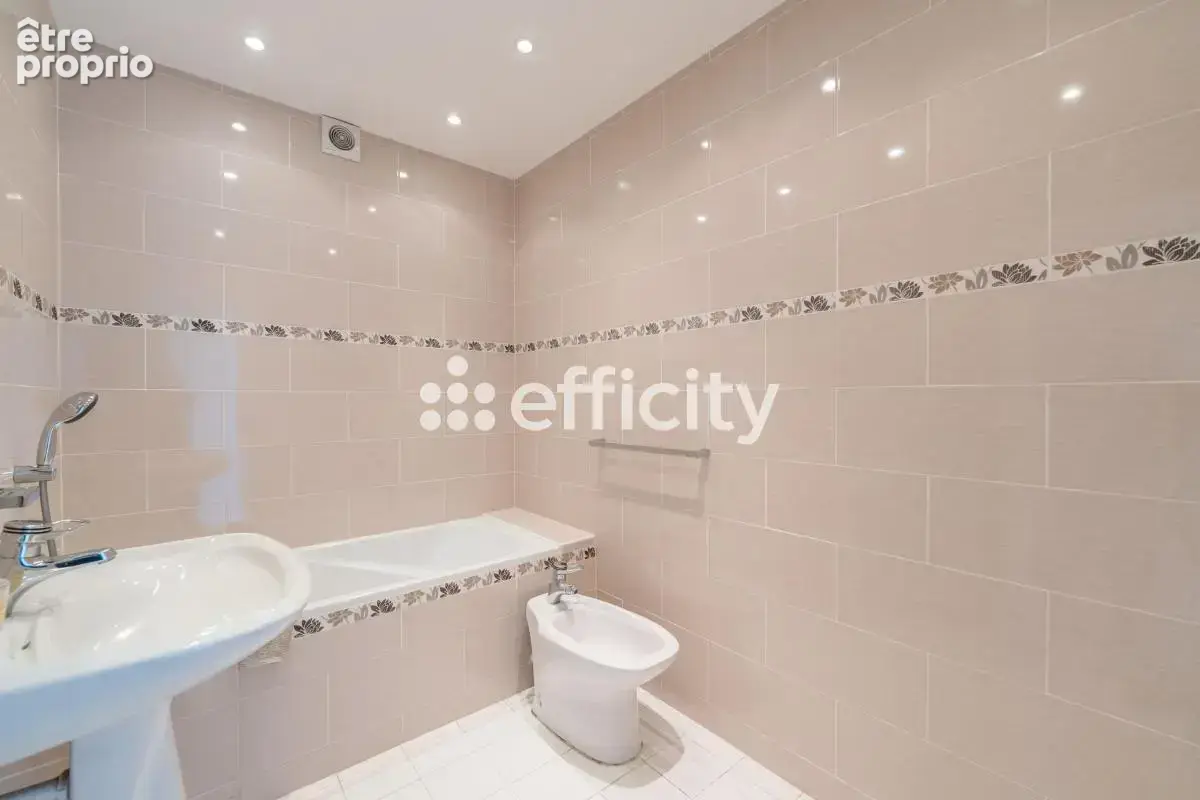 Appartement - photo 13