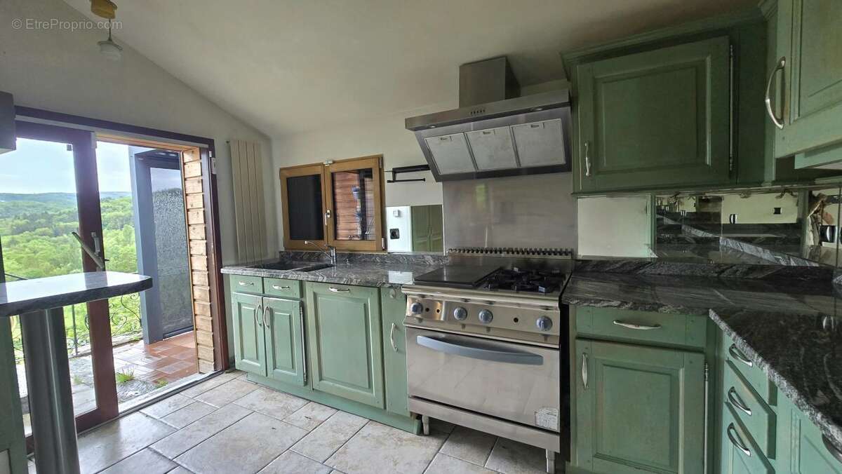 Maison à MONNETIER-MORNEX