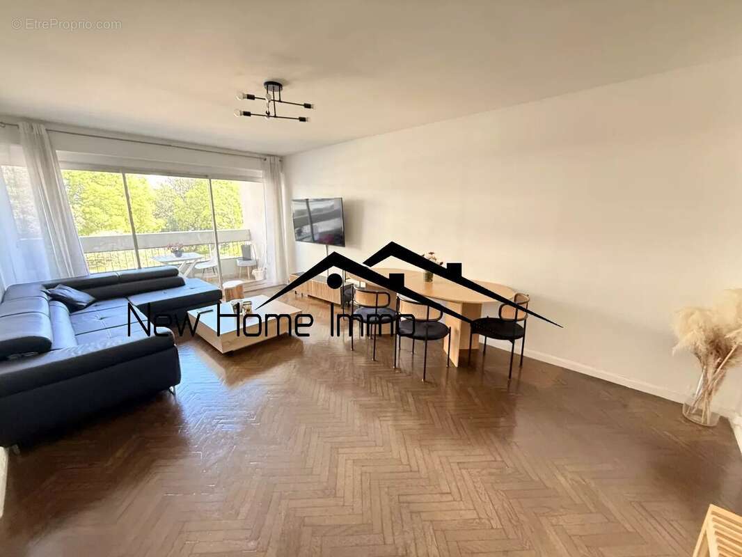 Appartement à MARSEILLE-9E