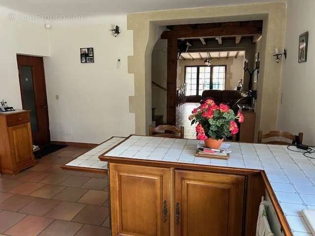 Maison avec jardin et garage - Trinquetaille - photo 6