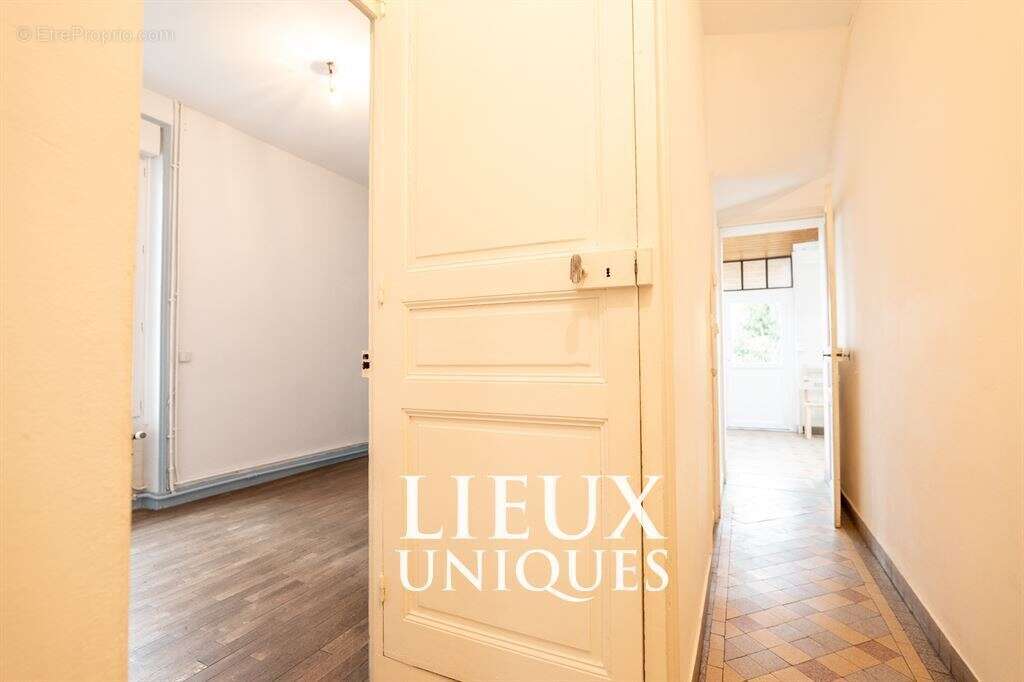 Lieux uniques ® x propriétés privées propose maison de 1930  de 134 m² hyper-centre de vendôme - photo 9