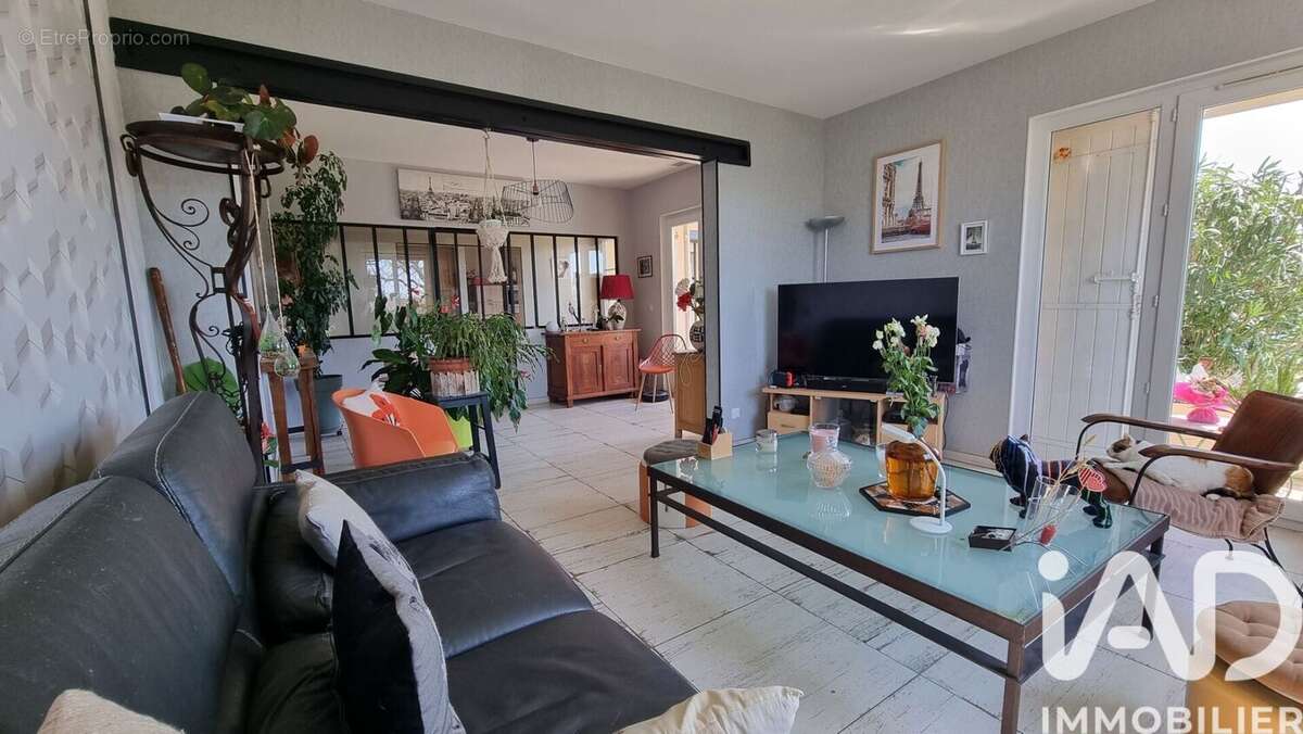 Photo 5 - Maison à SAINT-MAGNE-DE-CASTILLON