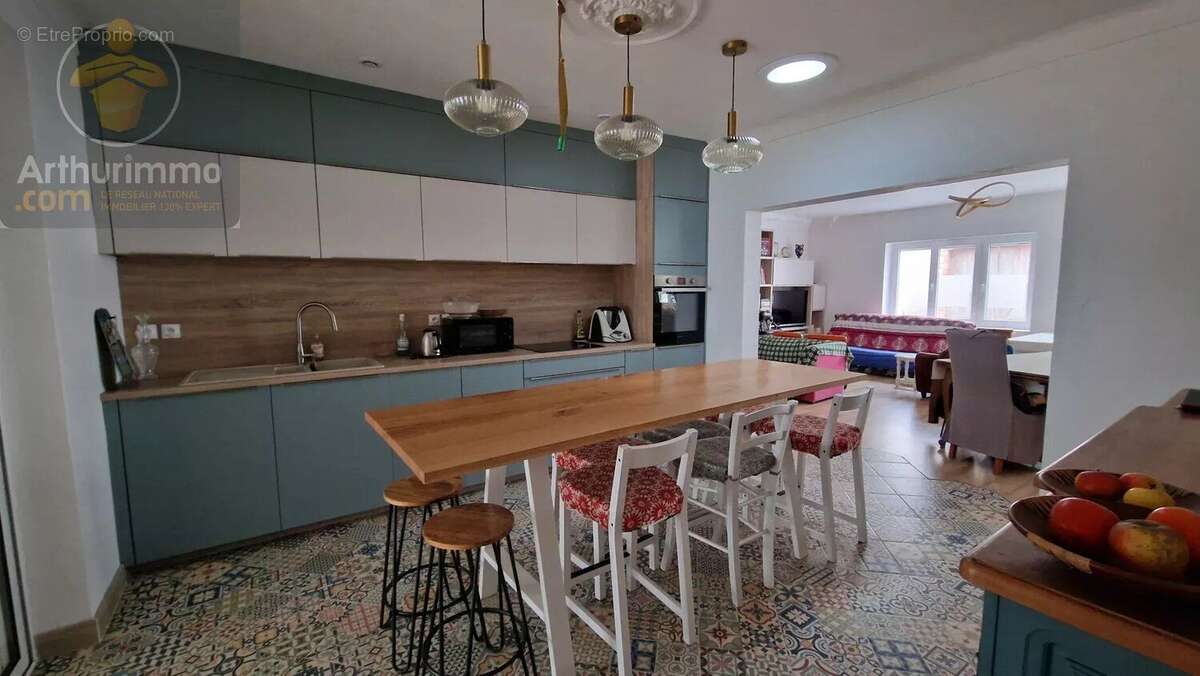 Maison à BOIS-DE-CENE