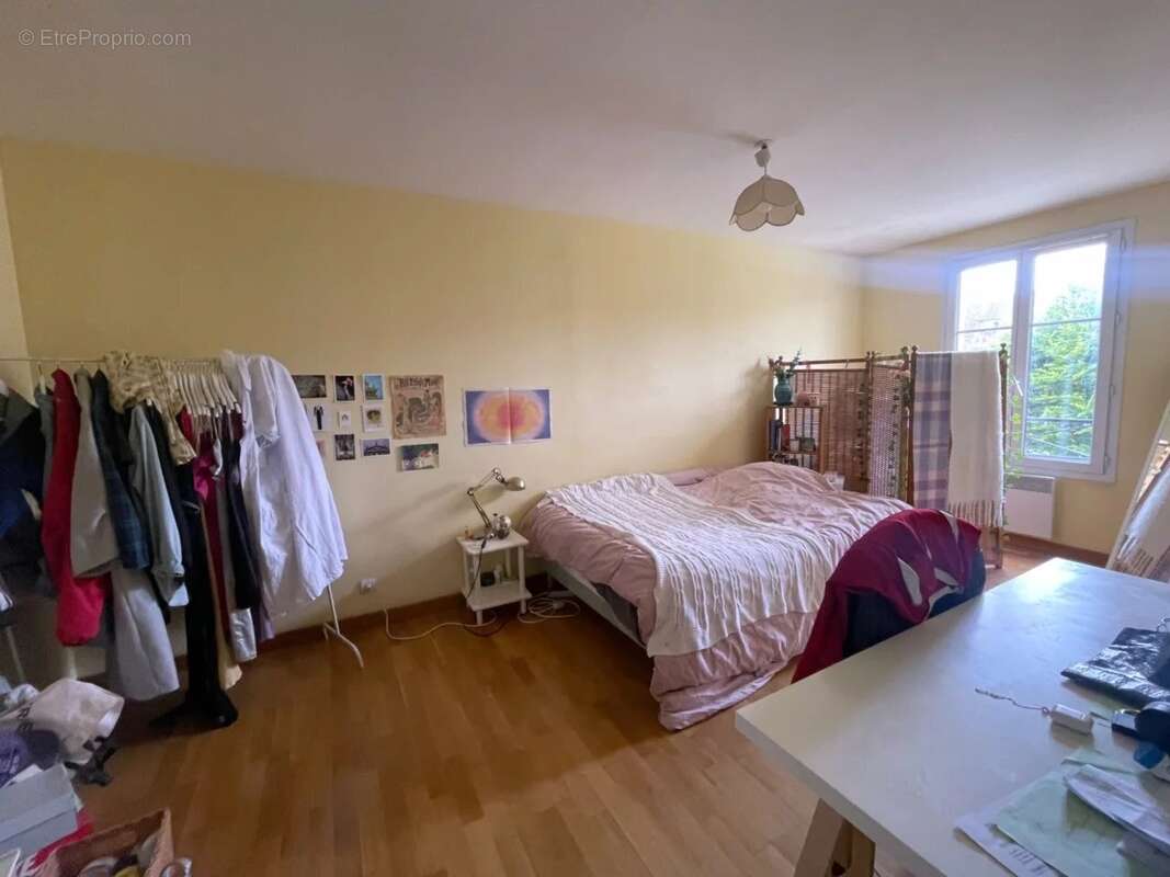 Maison à VAIRES-SUR-MARNE