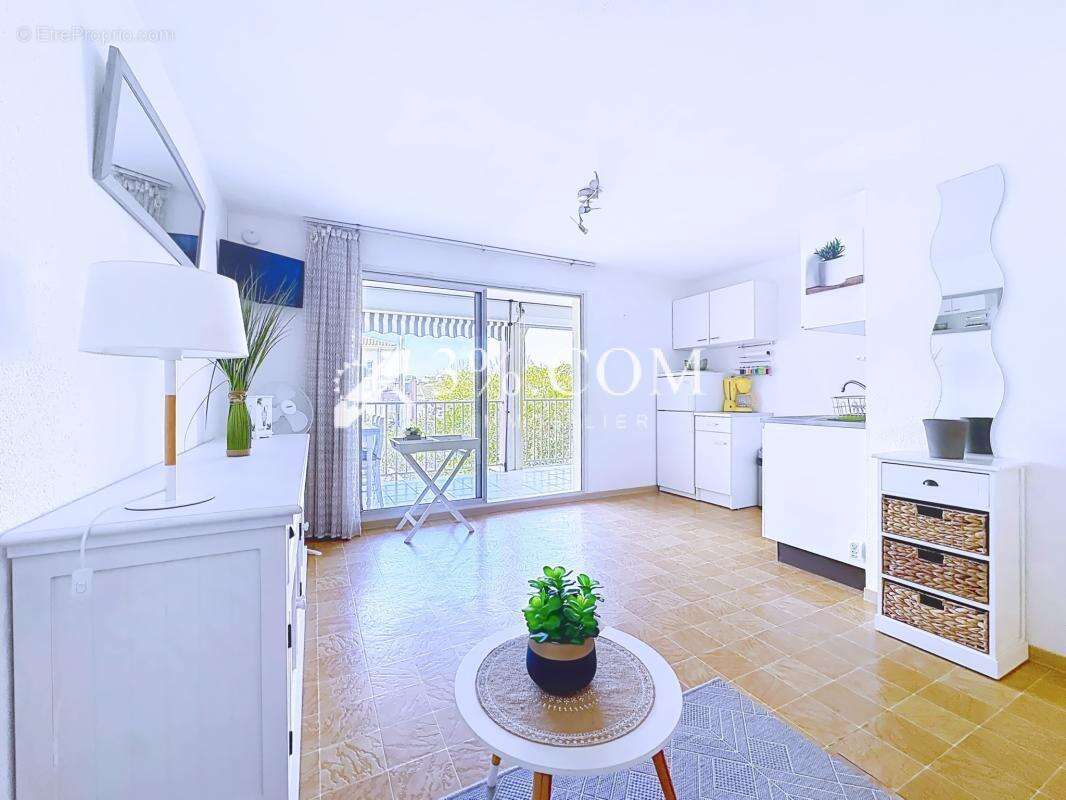 Appartement à GRUISSAN