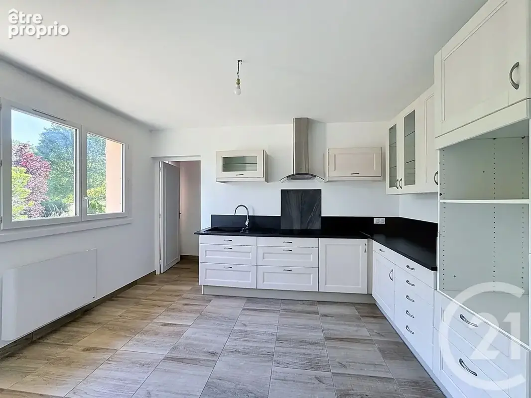 Maison 10 pièces 121 m² à vendre à Pavie (32550) - photo 11