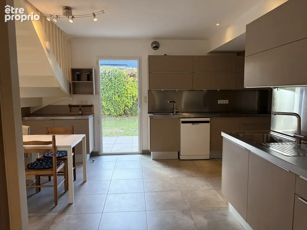 A saint gregoire - grande maison familiale de 215 m2 - 7 chambres - photo 4
