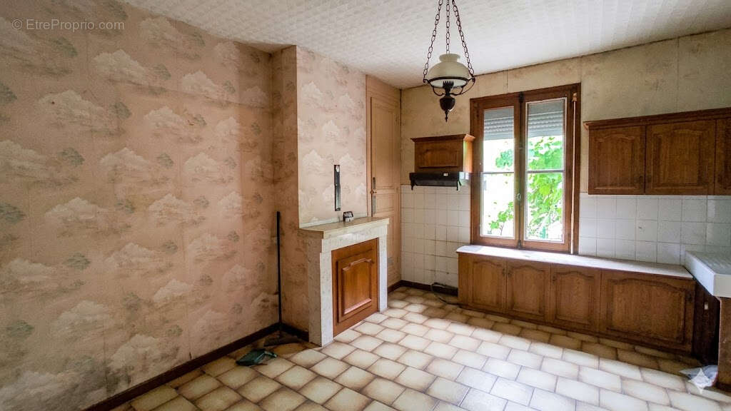 Maison à CHATELLERAULT