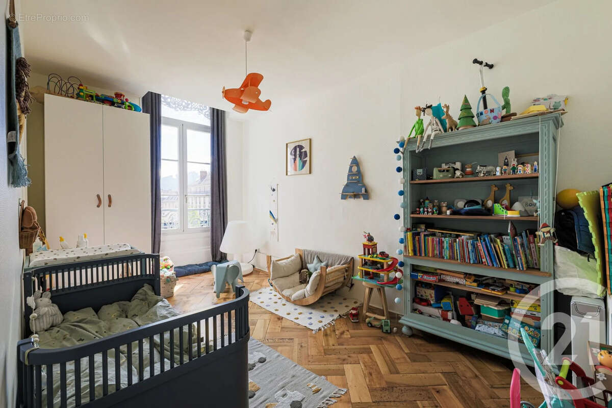 Appartement 130 m² à Grenoble  - photo 15