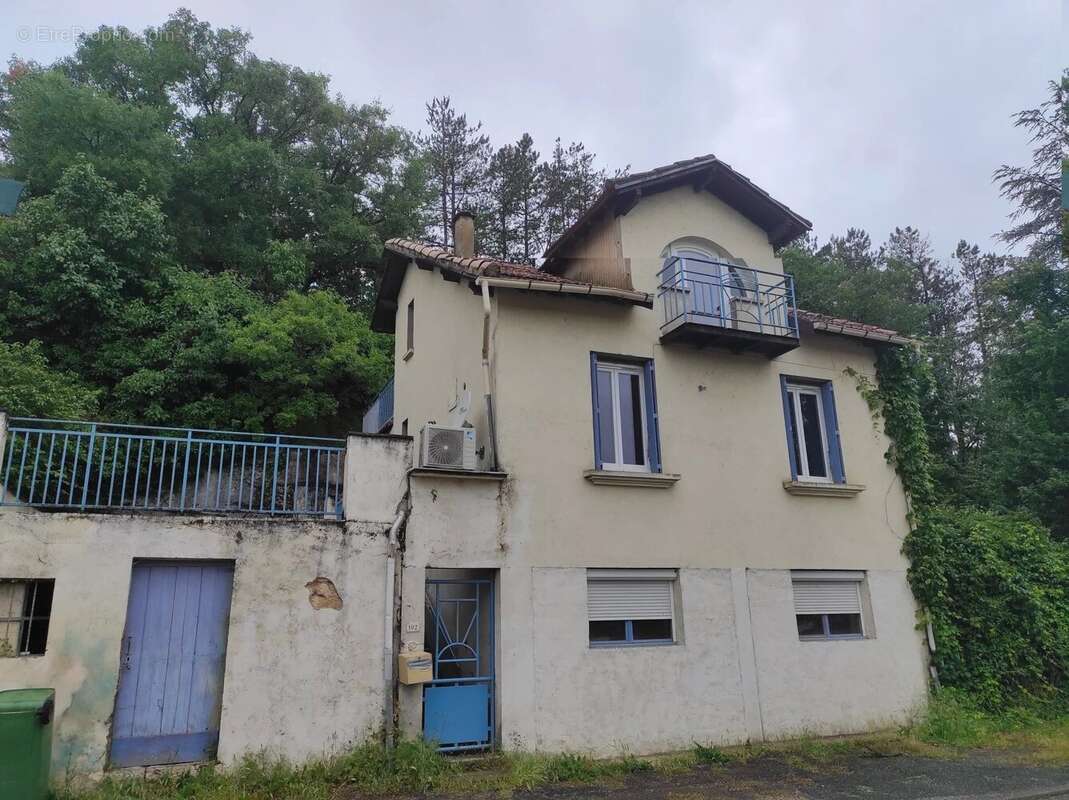 Maison à ARCAMBAL