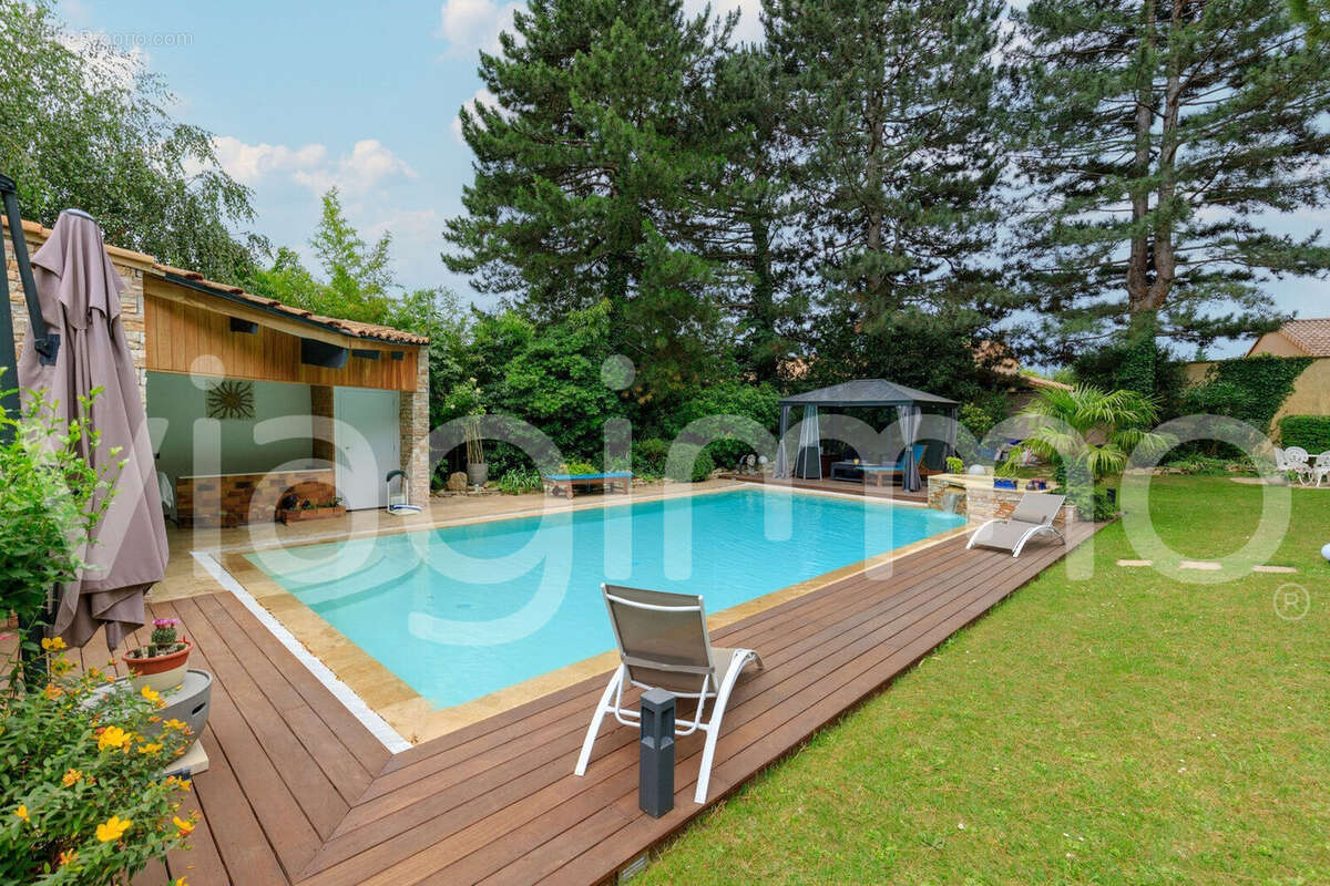 Maison à TOURNON-SUR-RHONE