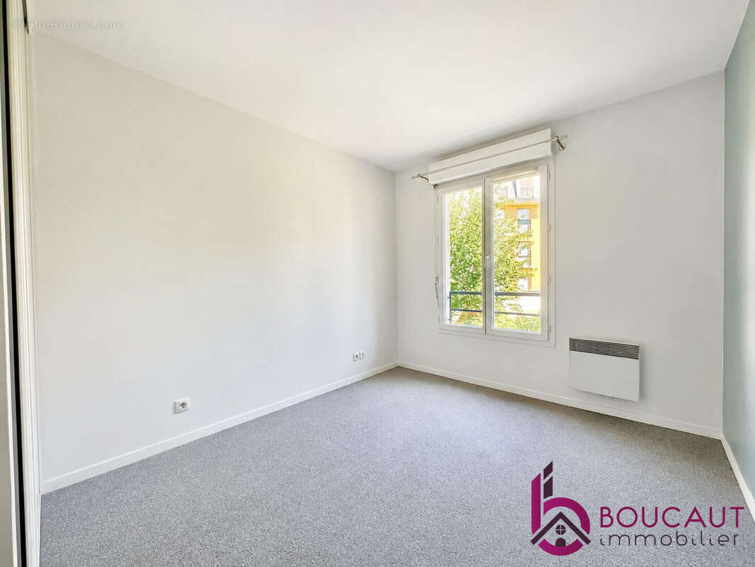 Appartement à LE PLESSIS-ROBINSON