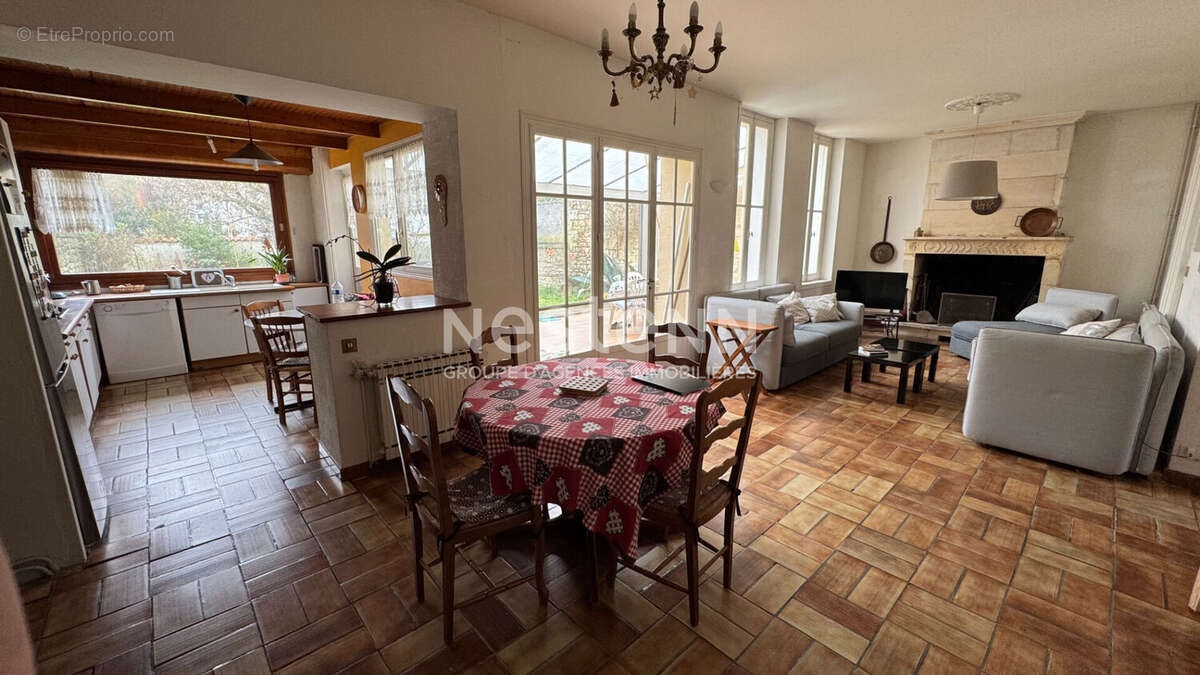 Maison à ROCHEFORT