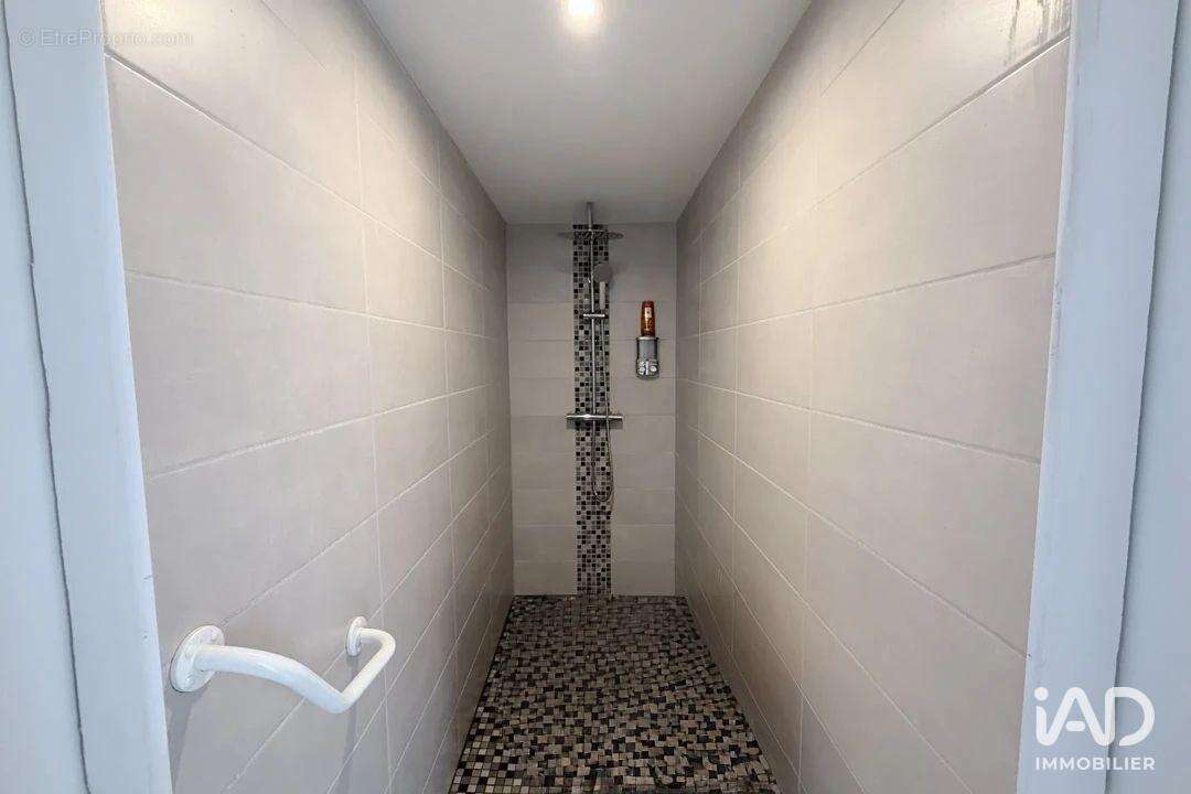 Photo 6 - Commerce à ORGEVAL