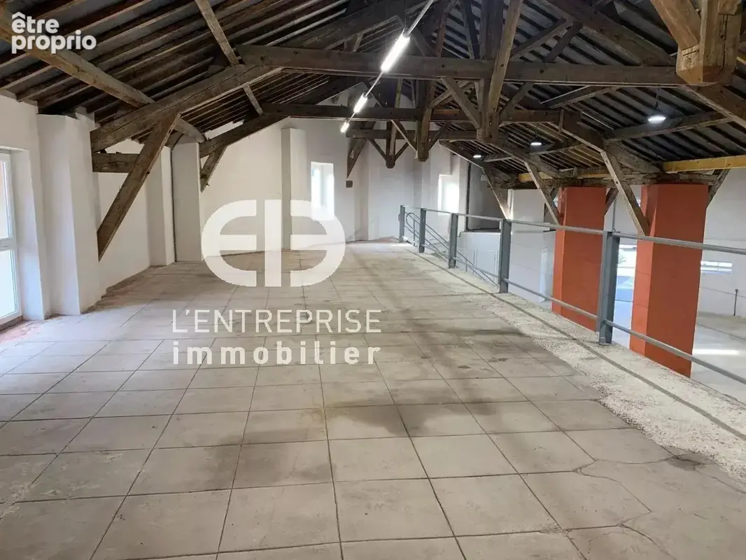 À vendre – nice est – ensemble immobilier mixte entrepot - habitations intégralement loué - photo 9